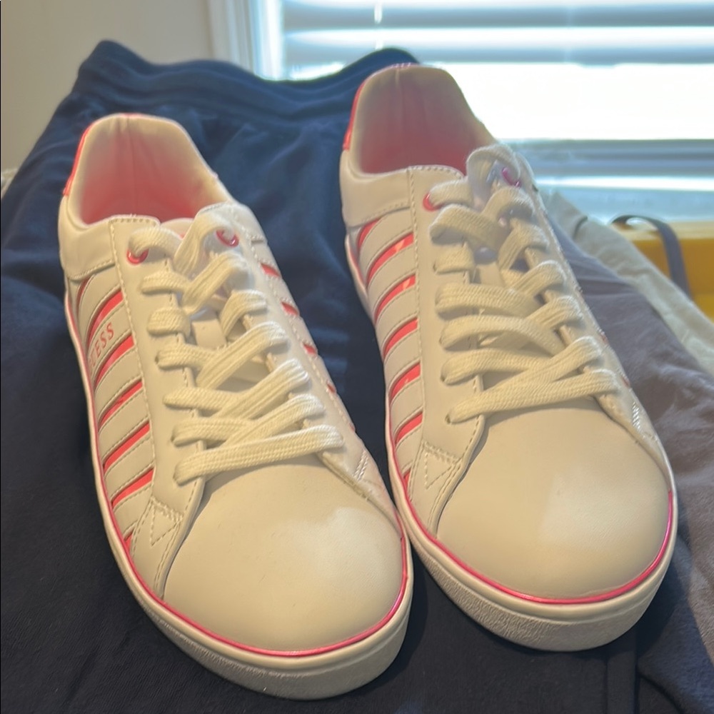 Guess White Sneakers with Pink Stripes